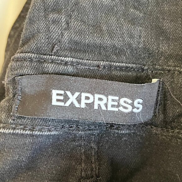 Express Distressed Black Overall Shorts - Picture 6 of 7